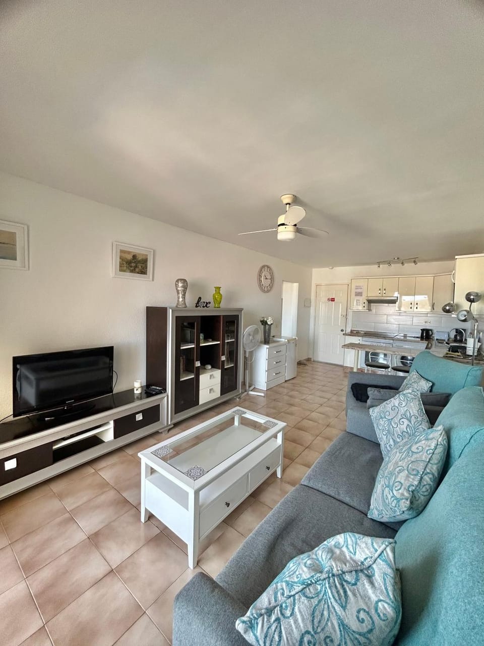 Los Cristianos apartment with sea views C109 Apartment in Los Cristianos