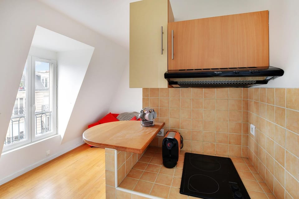 INVALIDES - TOUR EIFFEL Apartment in Paris