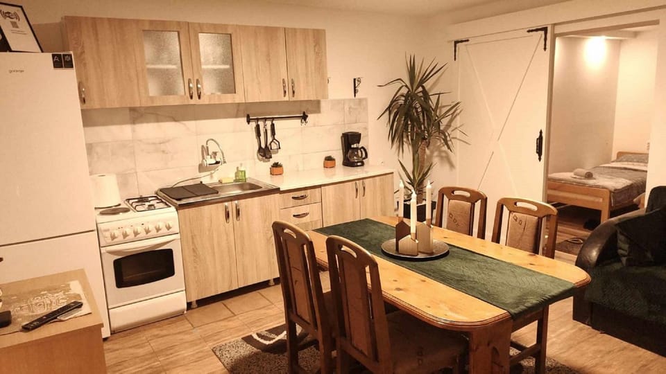 Dining area, Bedroom