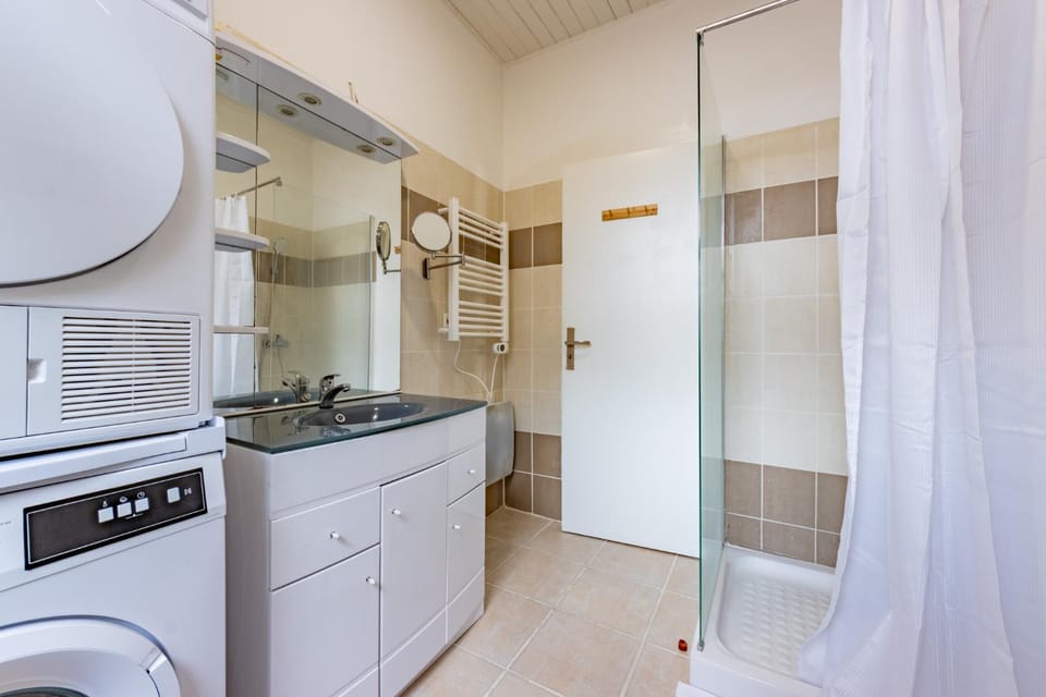 heating, storage, washing machine, dryer