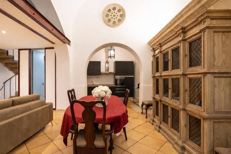 Palazzo Barone Apartment in Bari