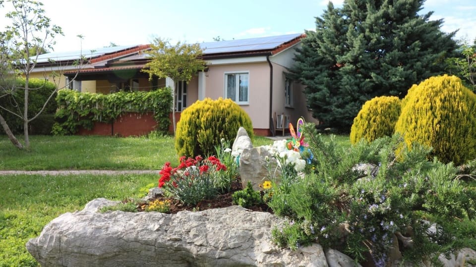 Ferienhaus - Bungalow Lavanda 4 House in Poreč