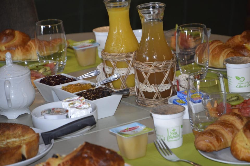 Continental breakfast
