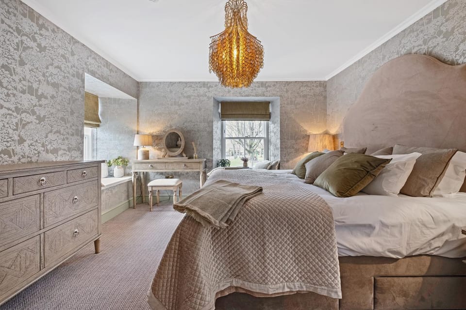 Cathedral House House in Scotland