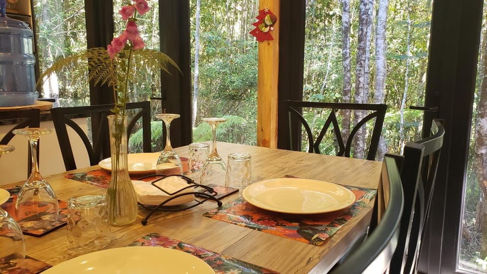 Cabaña bosque río House in Los Lagos, Chile