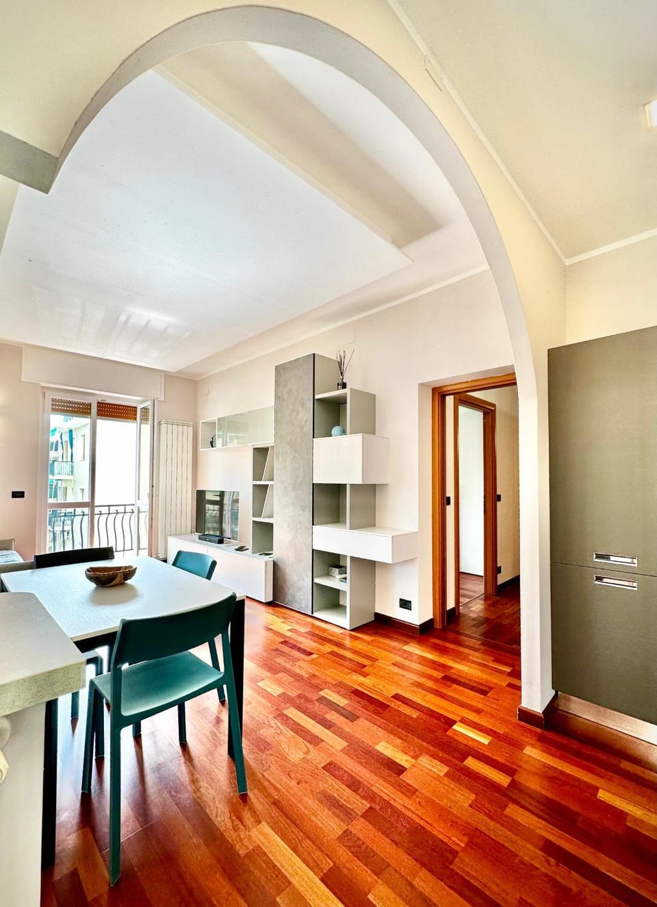 Hostdomus - Ca' Romana Apartment in Spotorno