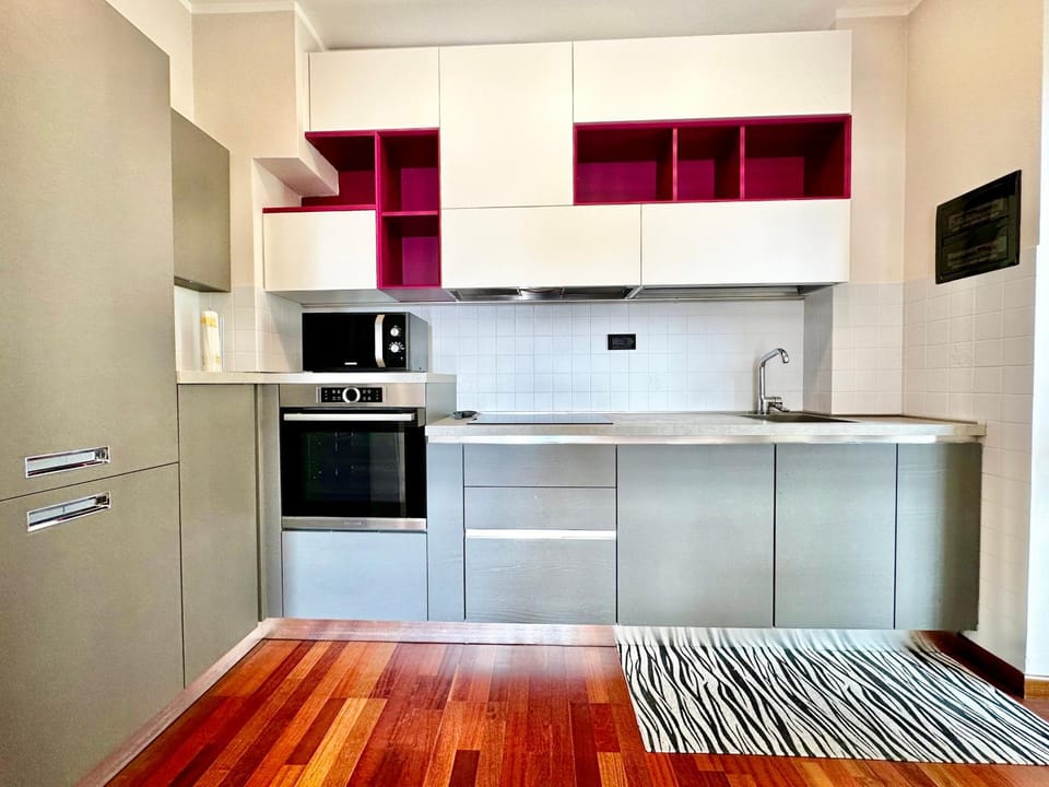 Hostdomus - Ca' Romana Apartment in Spotorno