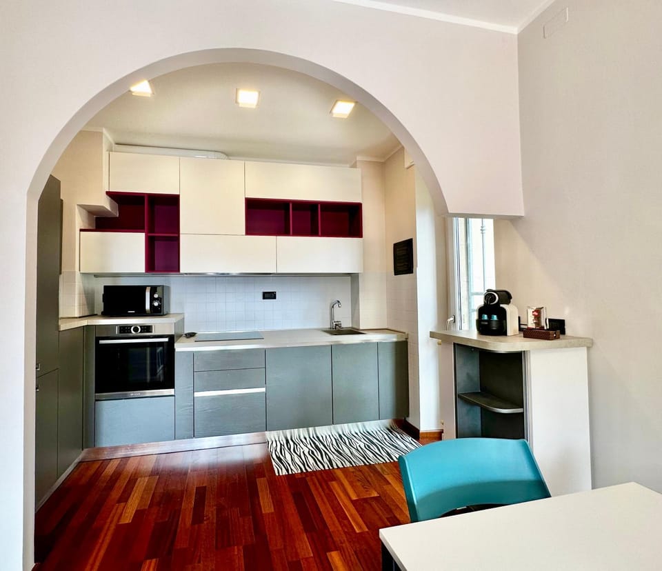 Hostdomus - Ca' Romana Apartment in Spotorno