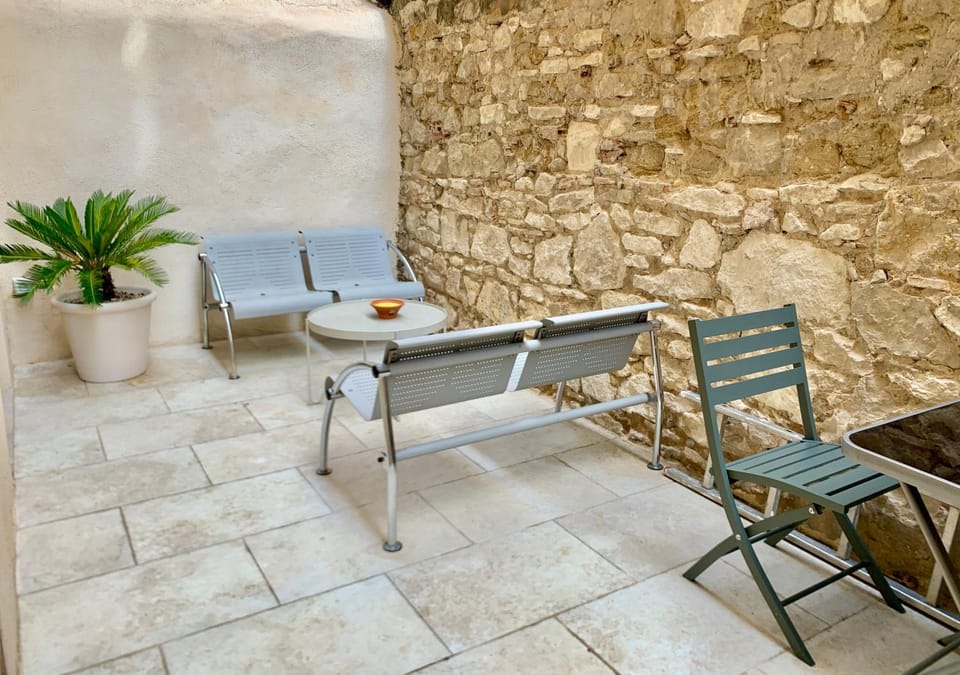 Patio, Balcony/Terrace