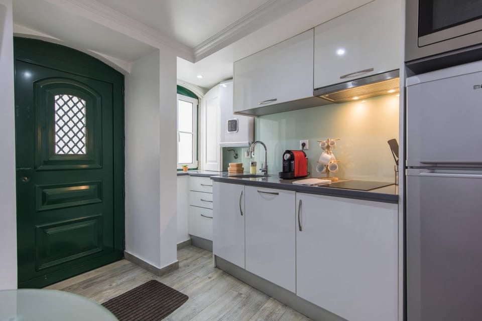 Alfama Lovely Studio - Central Lisbon Apartment in Lisbon