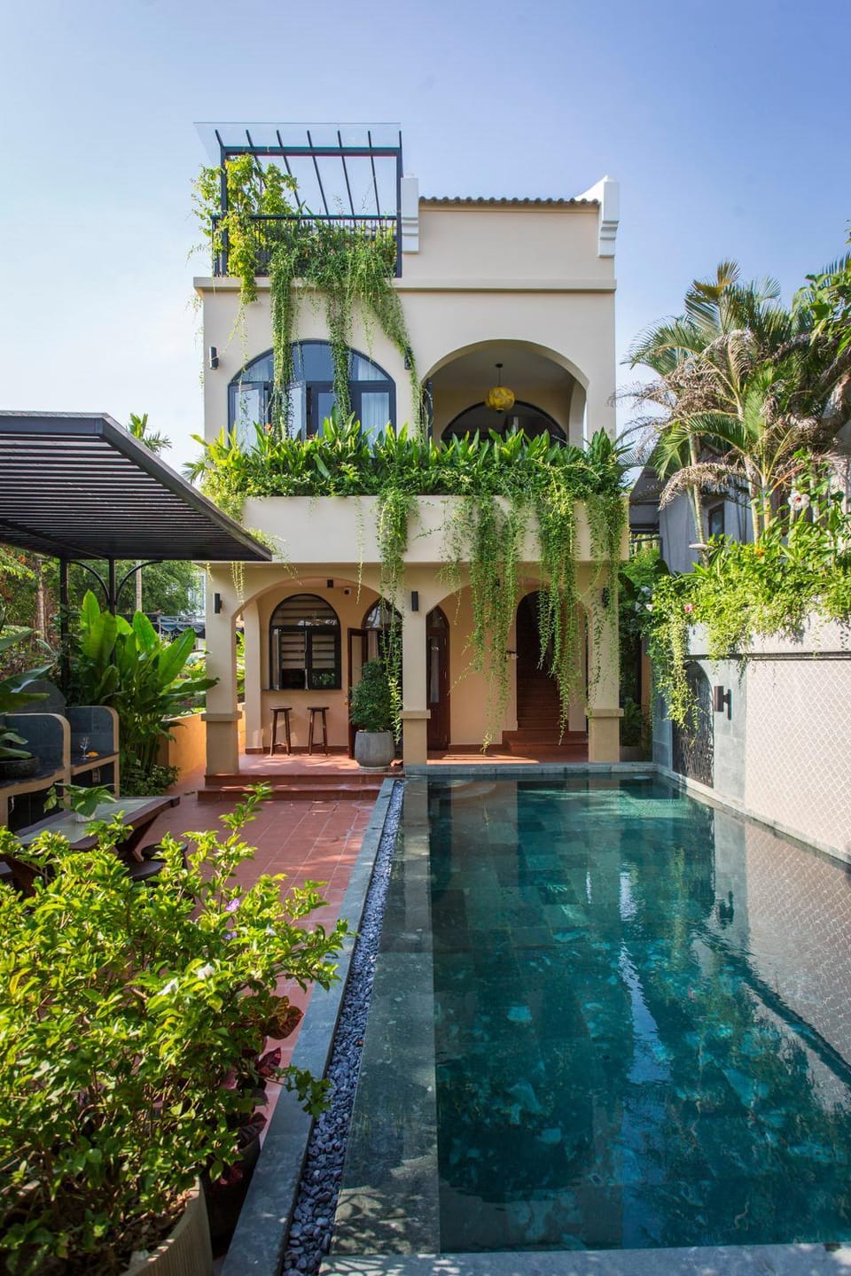 Property building, Patio, Garden, Garden view, Pool view, Swimming pool