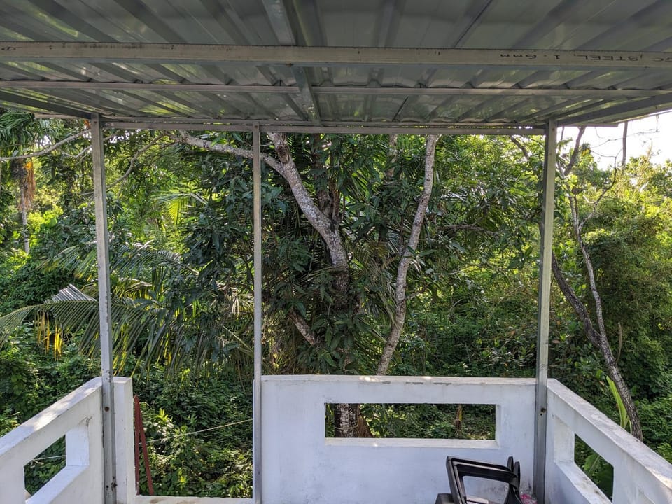 White Inn Apartment in Ahangama