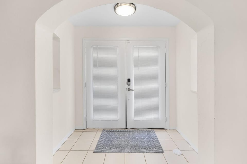 Direct Gulf Access - Just Mnutes to the River! - Heated Pool! - Villa Waterside Serenade - Roelens House in Cape Coral
