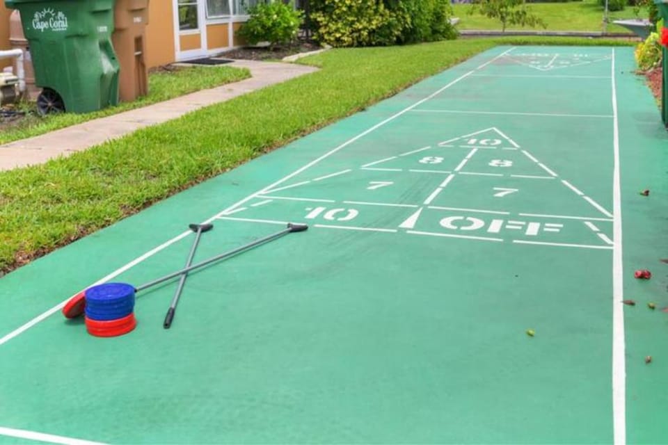 Direct Gulf Access - Just Mnutes to the River! - Heated Pool! - Villa Waterside Serenade - Roelens House in Cape Coral