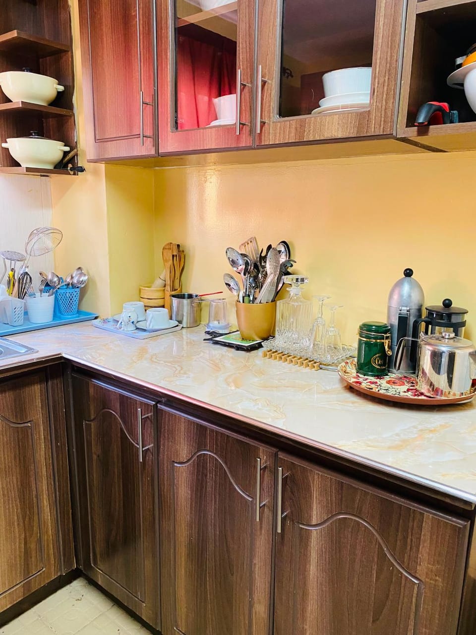 Kitchen or kitchenette
