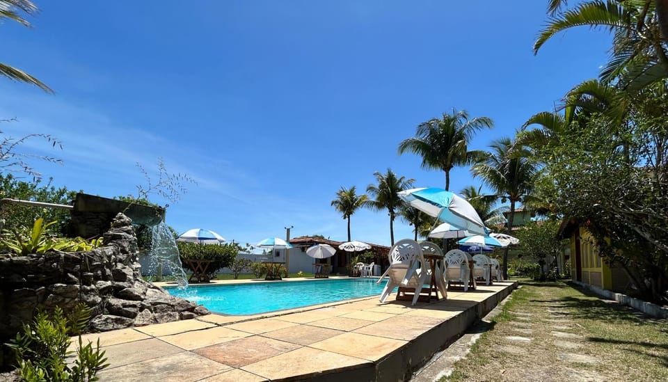 Day, Swimming pool