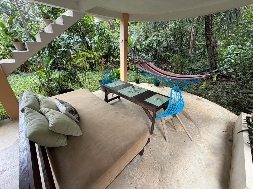 Casa y Cabaña Jaguar Tortuguero House in Costa Rica