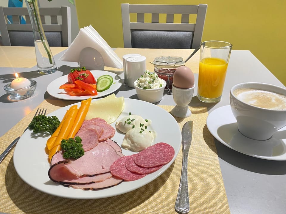 Restaurant/places to eat, Breakfast