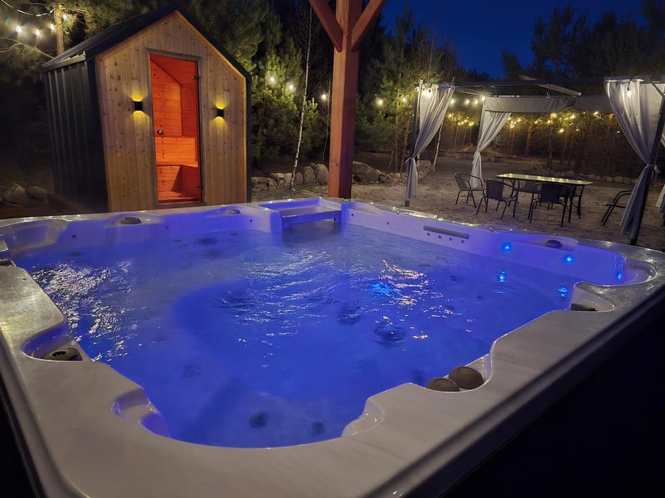 Hot Tub