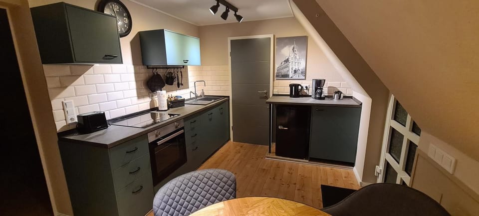 Coffee/tea facilities, Kitchen or kitchenette, dishwasher, pet friendly, stove, toaster