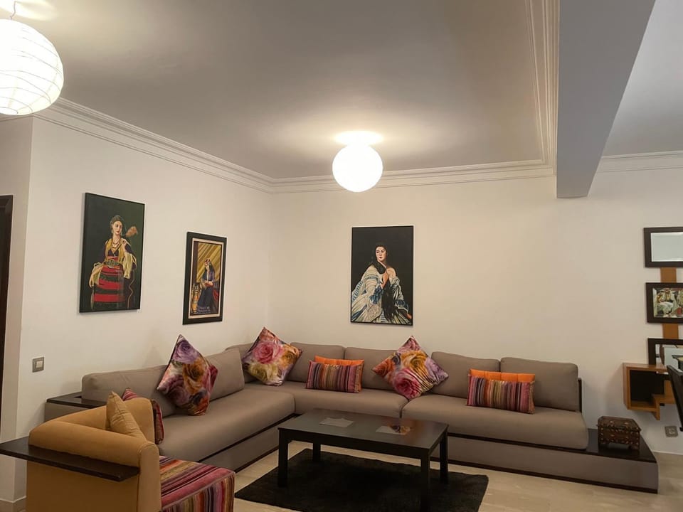 Bel appartement à skhirat plage et à 20 mn de Rabat Apartment in Rabat-Salé-Kénitra