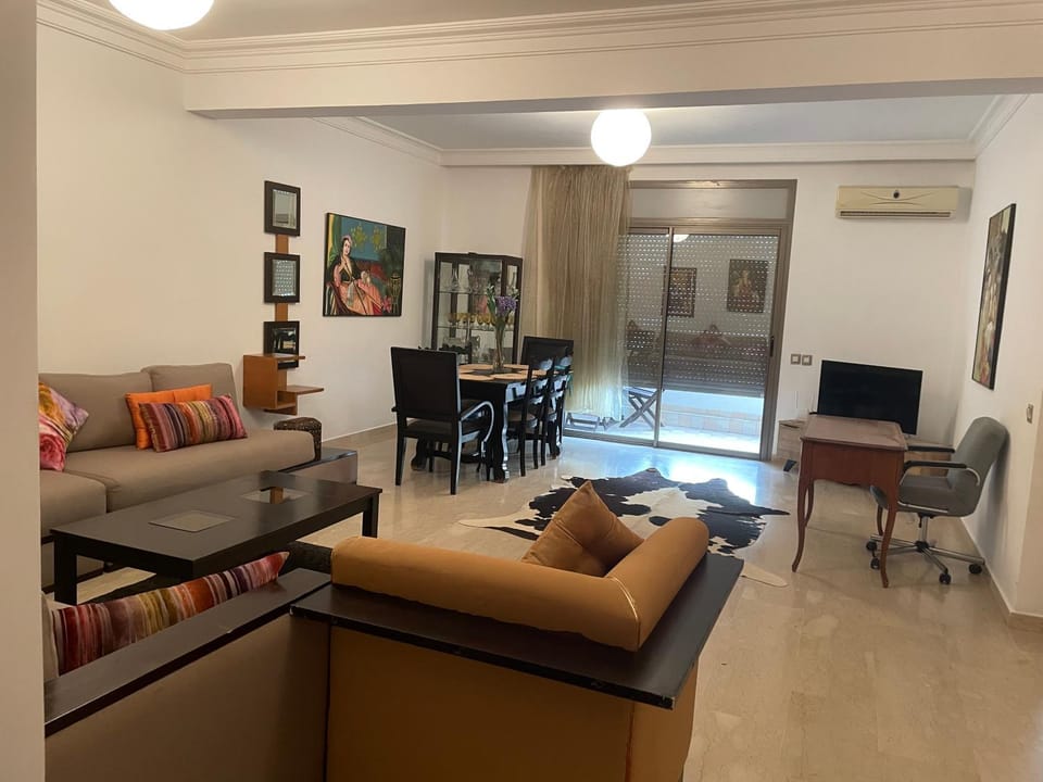 Bel appartement à skhirat plage et à 20 mn de Rabat Apartment in Rabat-Salé-Kénitra