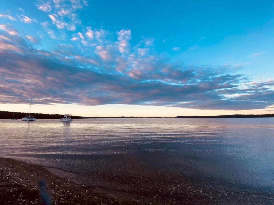 New Property Seabreeze Bungalow - Lakeview Sunset Delight at Sunshine on Lake Macquarie House in Lake Macquarie