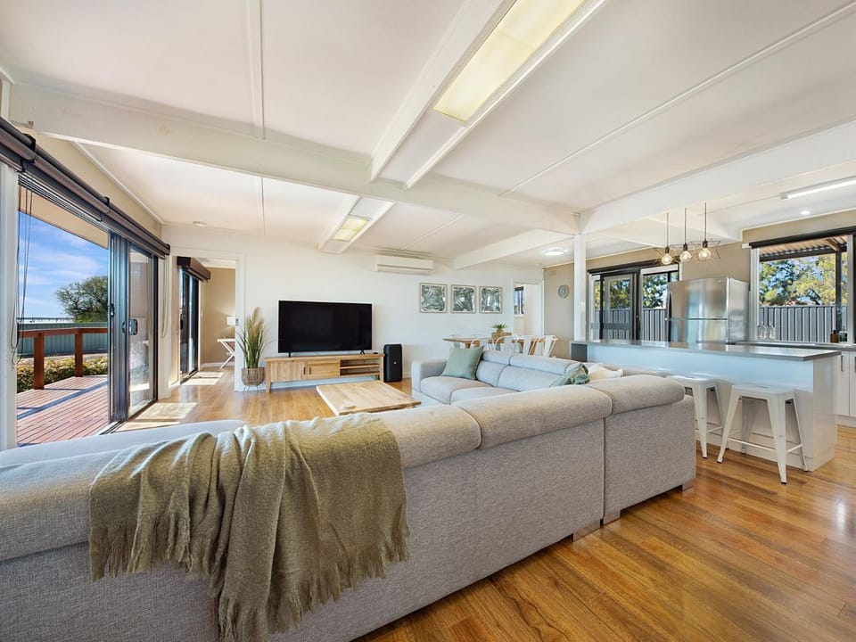 Hogan's Lakehouse House in Yarrawonga