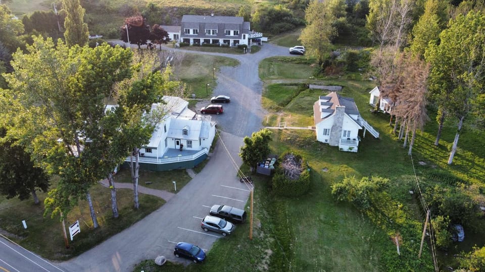 Auberge des Nuages Hotel in La Malbaie