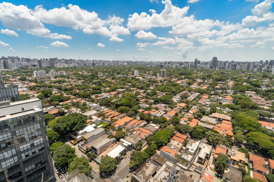 Bird's eye view, City view, Location
