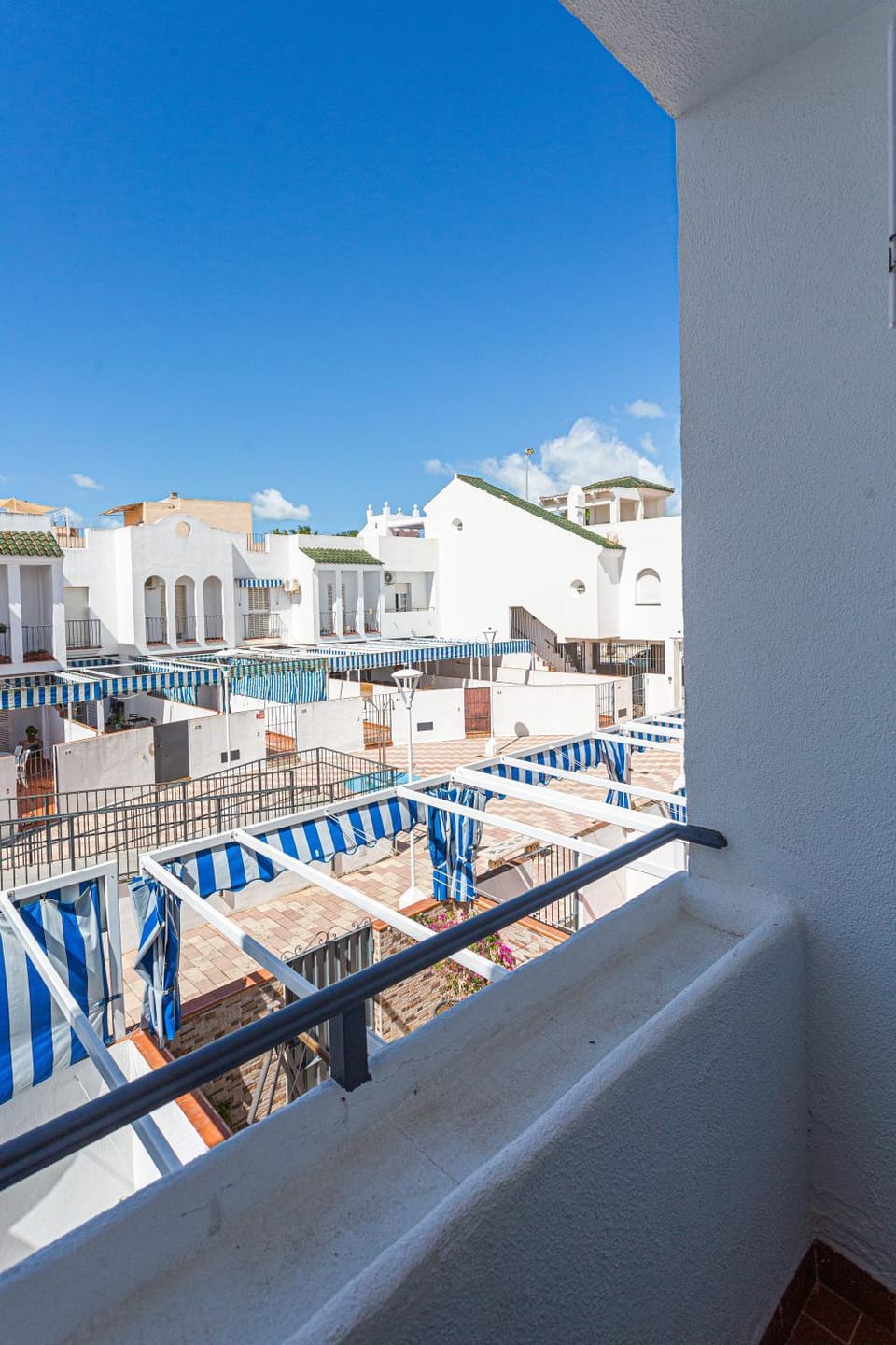 Property building, View (from property/room), Balcony/Terrace