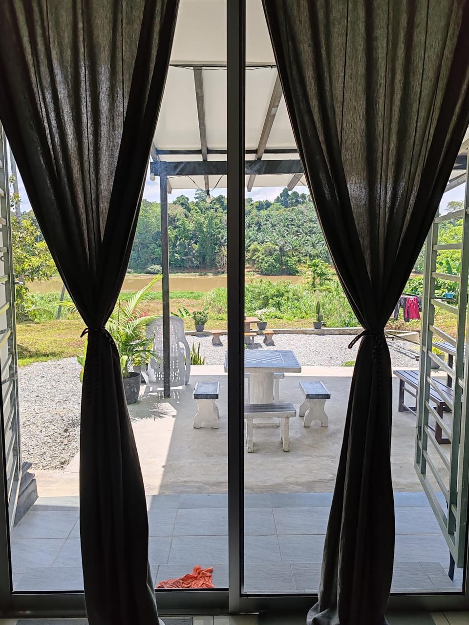 Day, View (from property/room), Balcony/Terrace, Living room, Seating area, Garden view