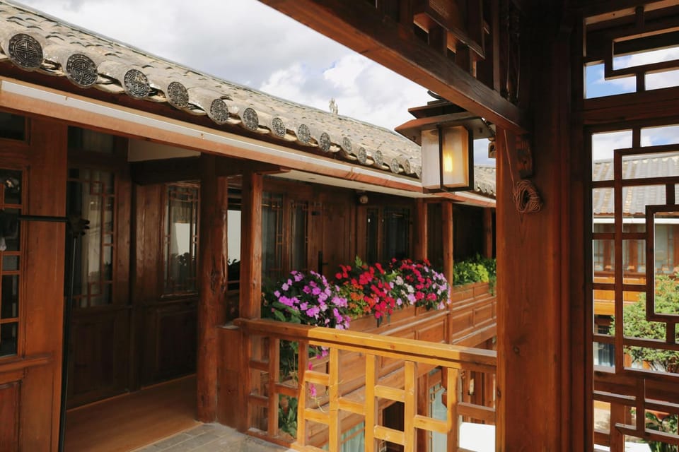 Balcony/Terrace, Garden view