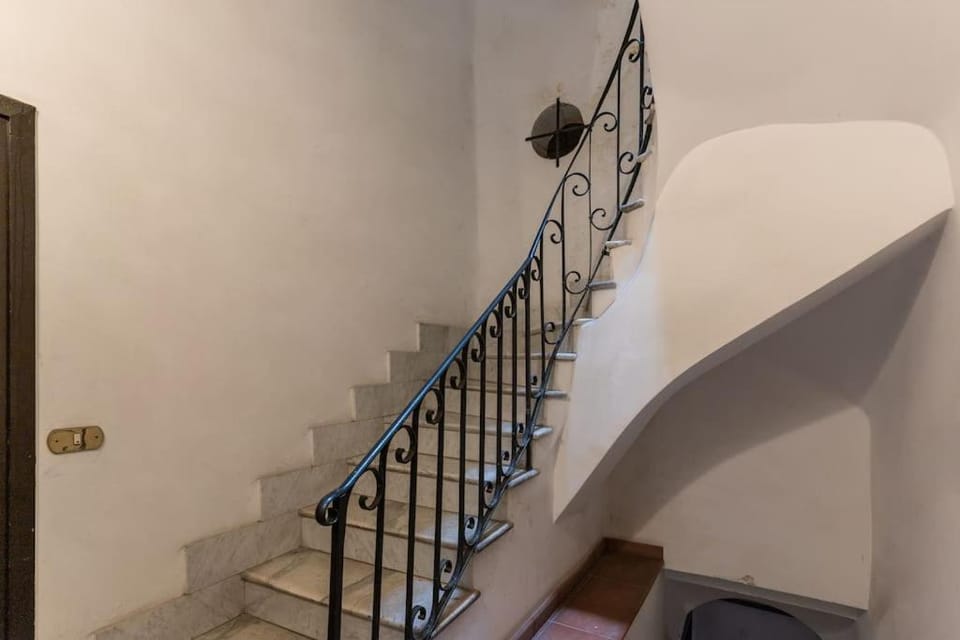 Vicolo leopardo suite Trastevere Apartment in Rome