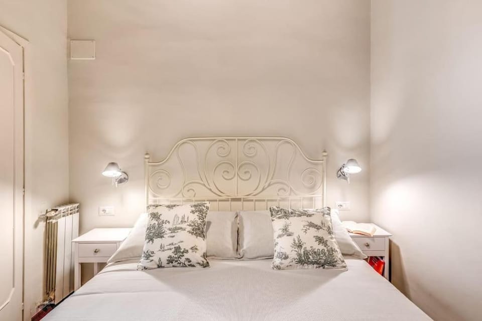 Vicolo leopardo suite Trastevere Apartment in Rome