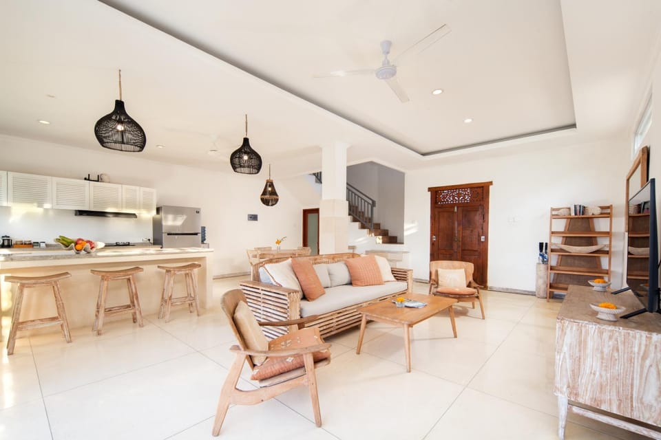 Living room, kitchen