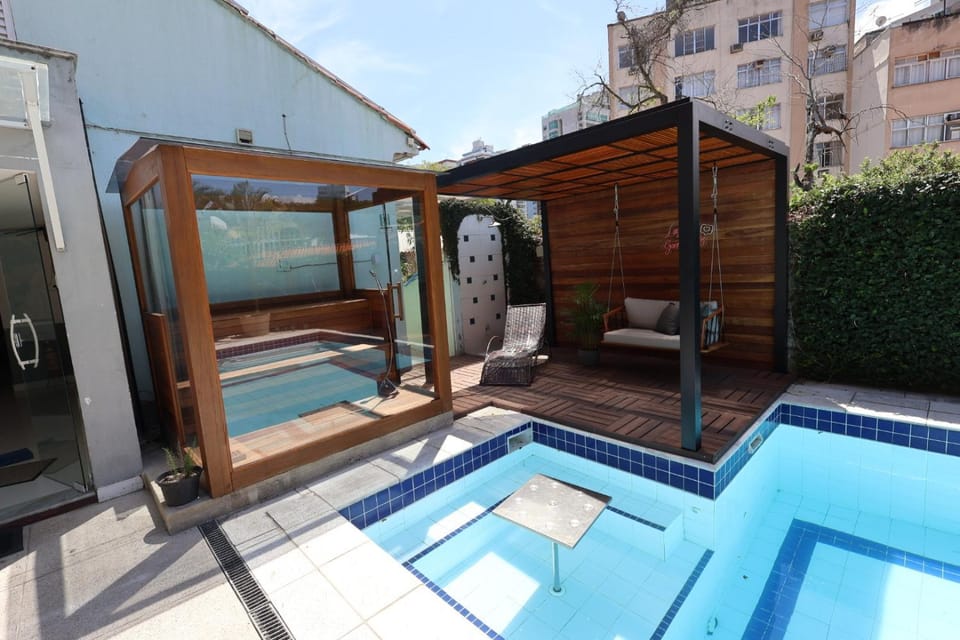 Patio, Sauna, Pool view