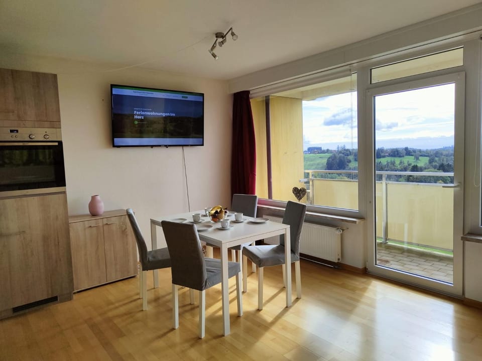 Apartment Bergzauber - traumhafter Ausblick & Pool Apartment in Braunlage
