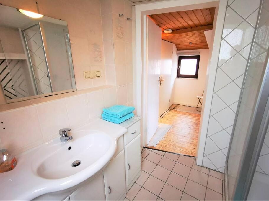 Shower, Bathroom
