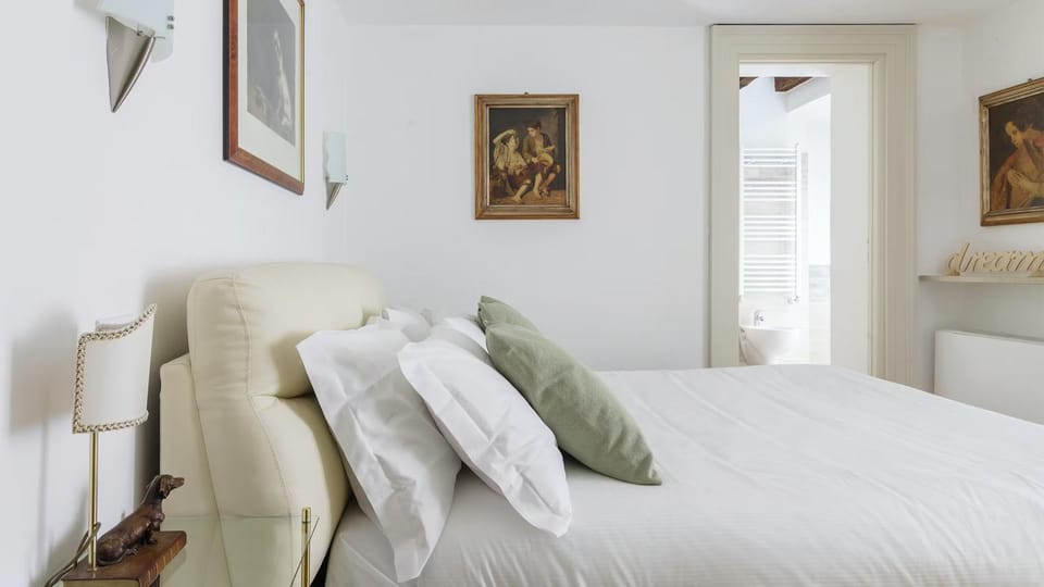 easyhomes - Annunciata Apartment in Milan