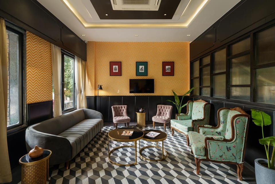Communal lounge/ TV room, Lobby or reception, Area and facilities, pet friendly