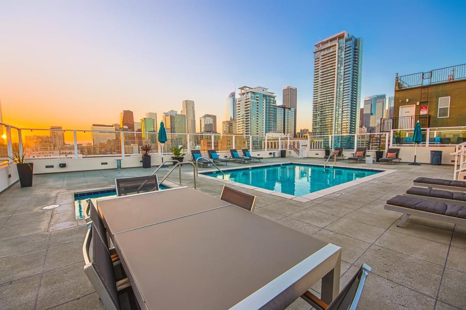 Property building, Swimming pool