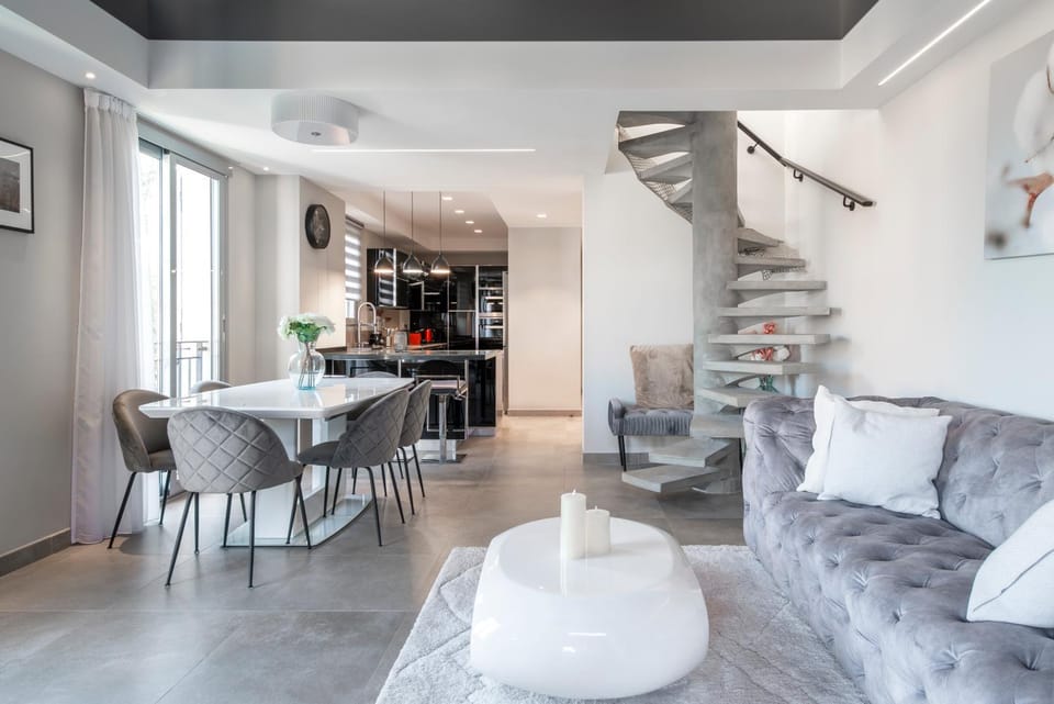 Kitchen or kitchenette, Living room, Dining area