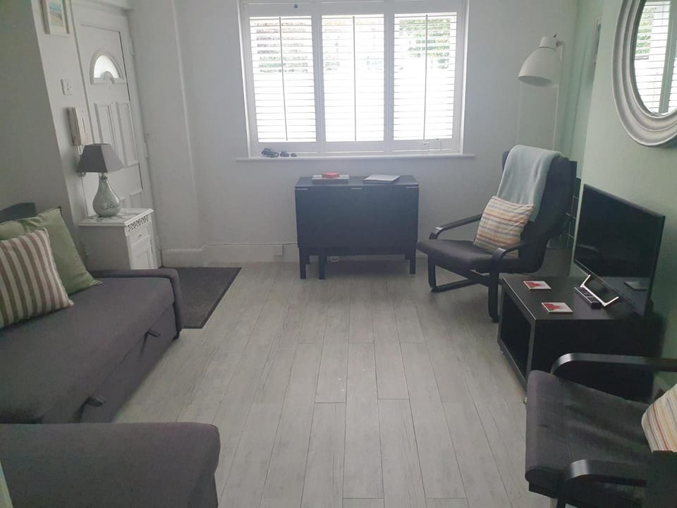Great for town & beach Apartment in Bournemouth
