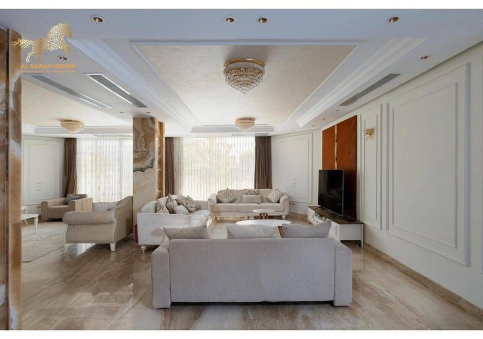 TV and multimedia, Seating area, air conditioner