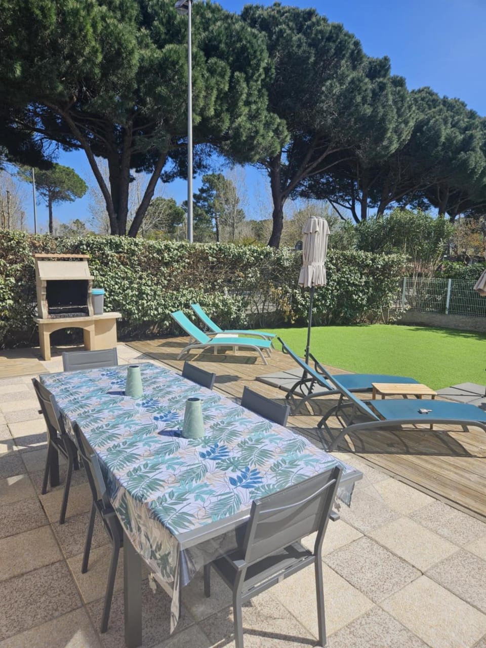 Tout confort 8p piscines toboggans plage à pied jacuzzi privé House in Portiragnes