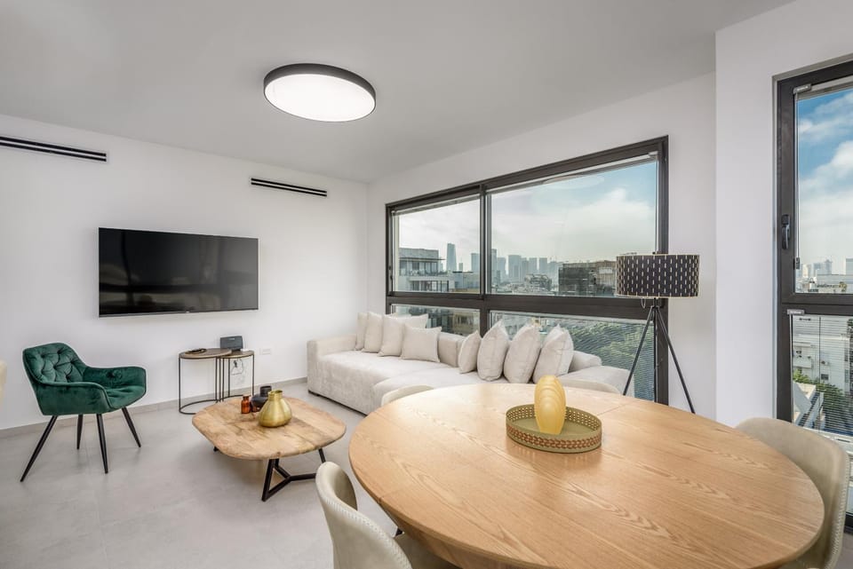 Chic in the city by Sea U TLV Apartment in Tel Aviv-Yafo