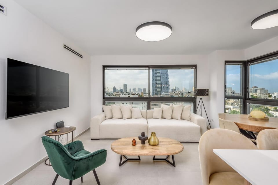 Chic in the city by Sea U TLV Apartment in Tel Aviv-Yafo