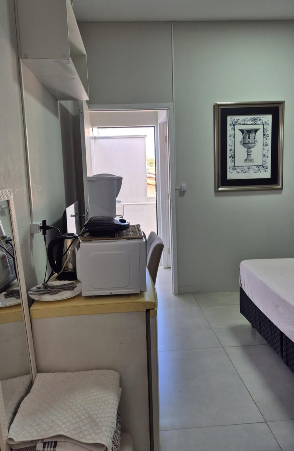Flat 01 - Zona Sul Prox UMC, Shopping e Pátio Vinhedos Apartment in Uberlândia