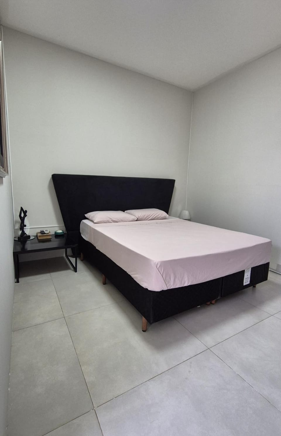 Flat 01 - Zona Sul Prox UMC, Shopping e Pátio Vinhedos Apartment in Uberlândia